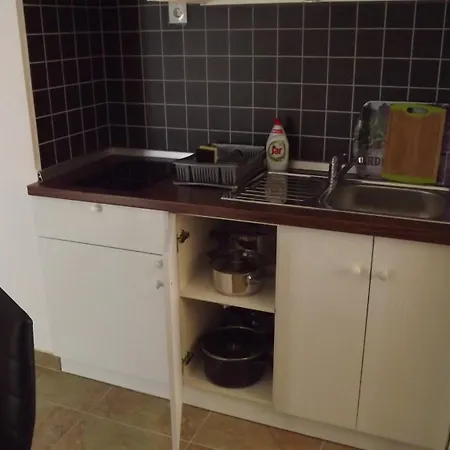 7 Apartment *
