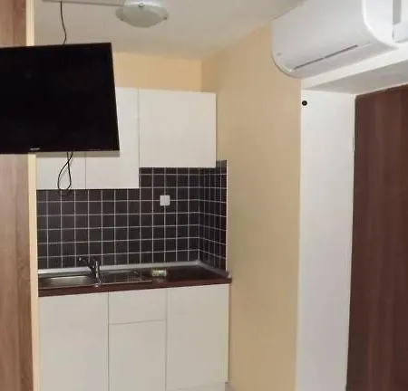 7 Apartment